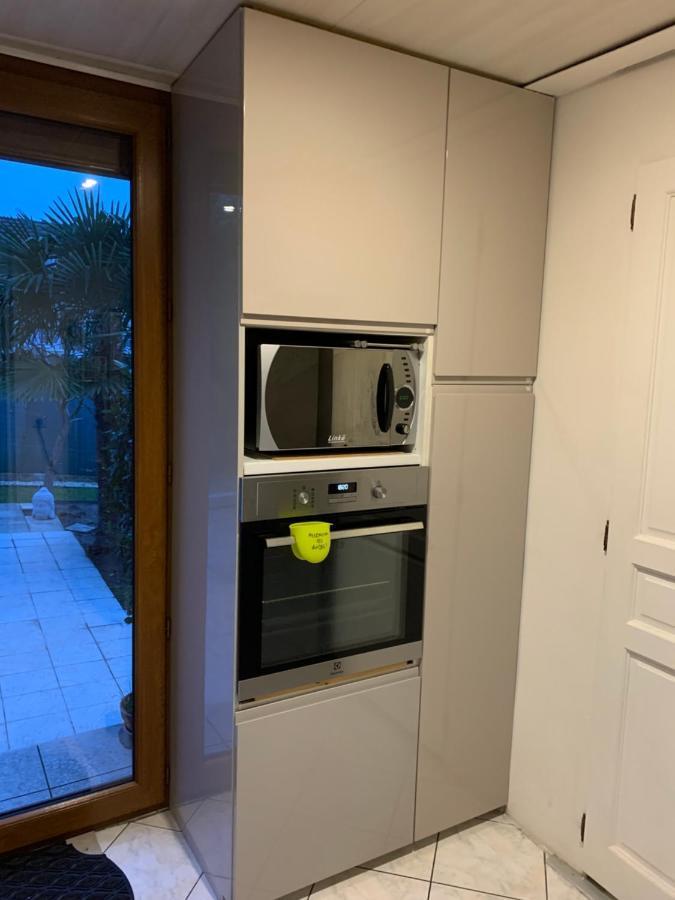 La Maison Parisienne & Jardin Argenteuil Εξωτερικό φωτογραφία