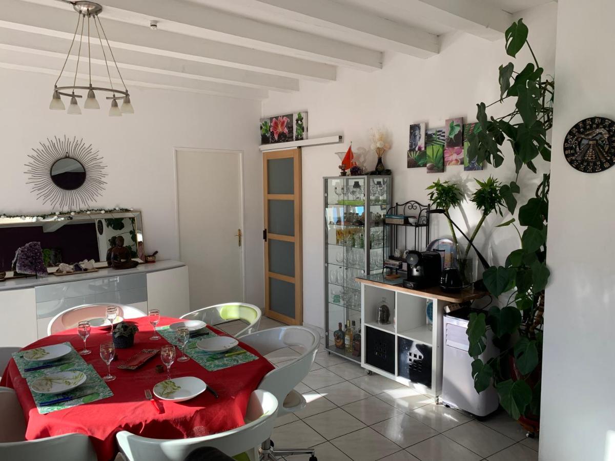 La Maison Parisienne & Jardin Argenteuil Εξωτερικό φωτογραφία